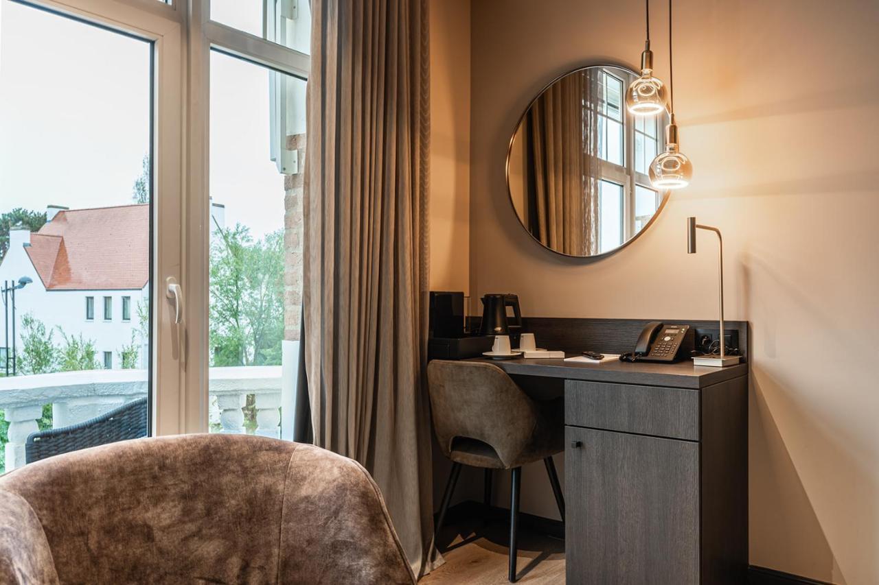 Hotel Britannia Knokke-Heist Exterior photo